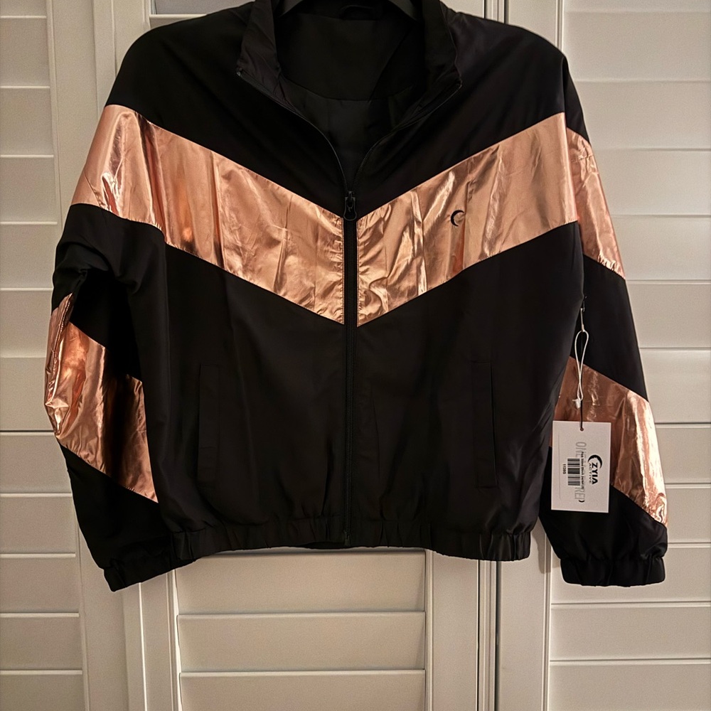 NWT Zyia Active Jacket in Rose Gold Windbreaker Women Size Small